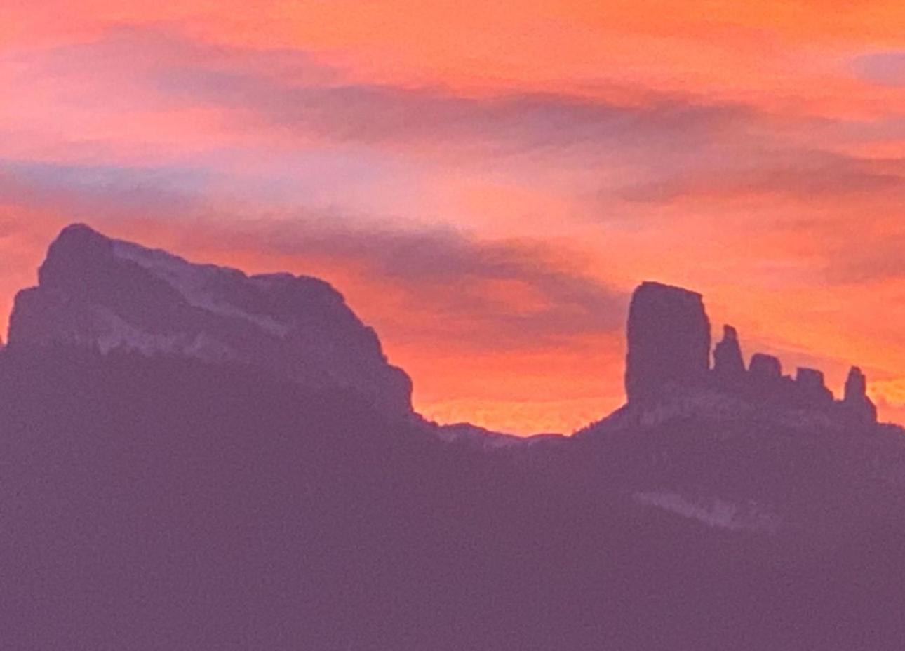 Ca' Dello Scoiattolo Appartement Cortina d'Ampezzo Buitenkant foto