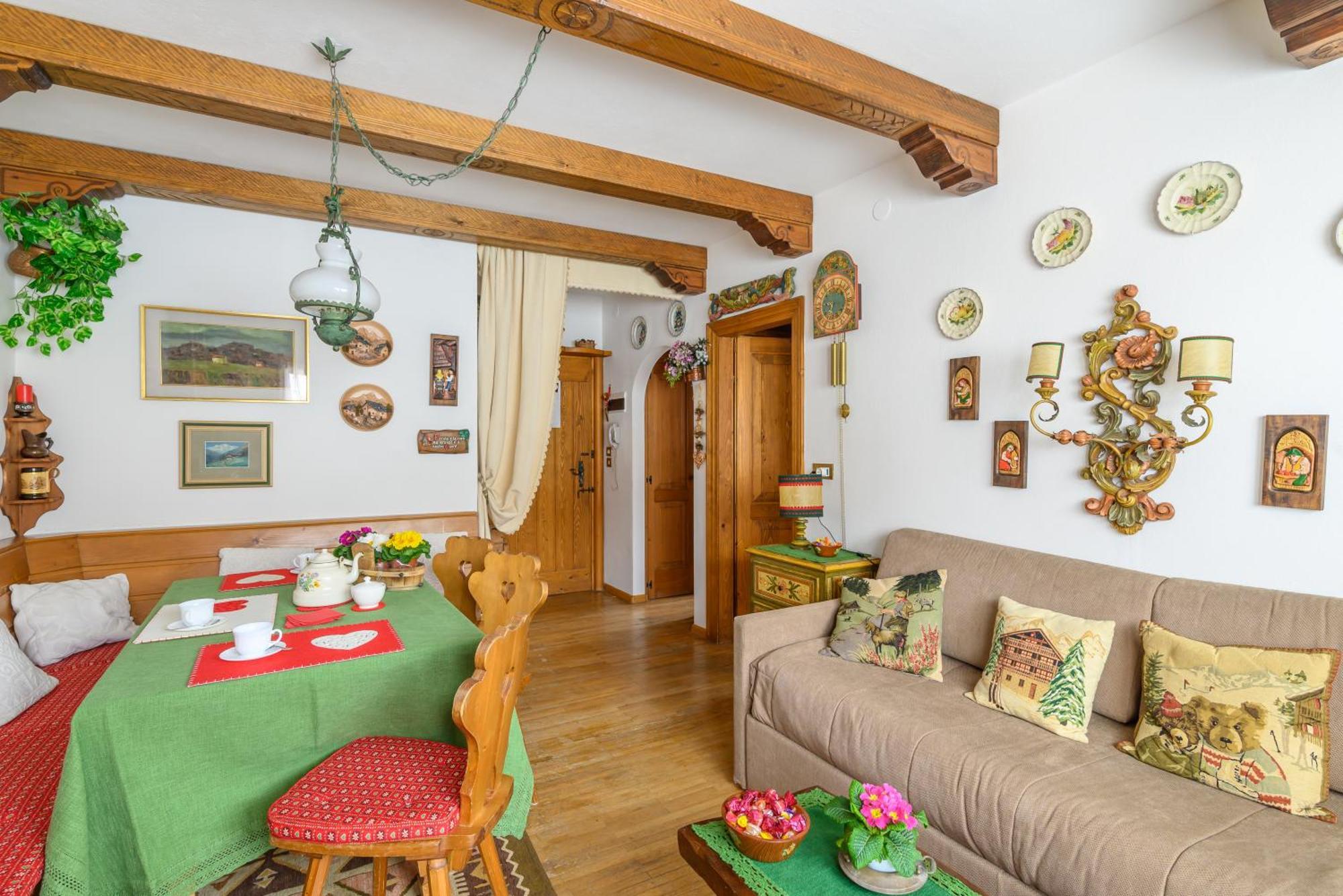Ca' Dello Scoiattolo Appartement Cortina d'Ampezzo Buitenkant foto